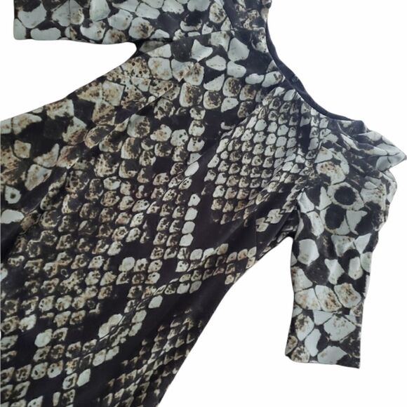 Jessica Simpson Mini Dress with Cowl Sleeves - Picture 7 of 13